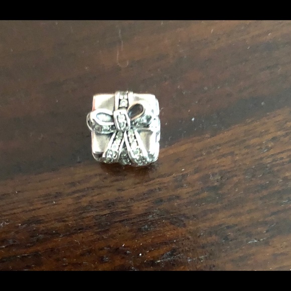 Pandora charm - Picture 2 of 2